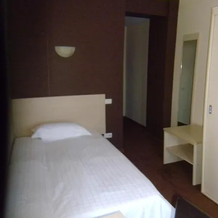 Ambiance 3* Piteşti